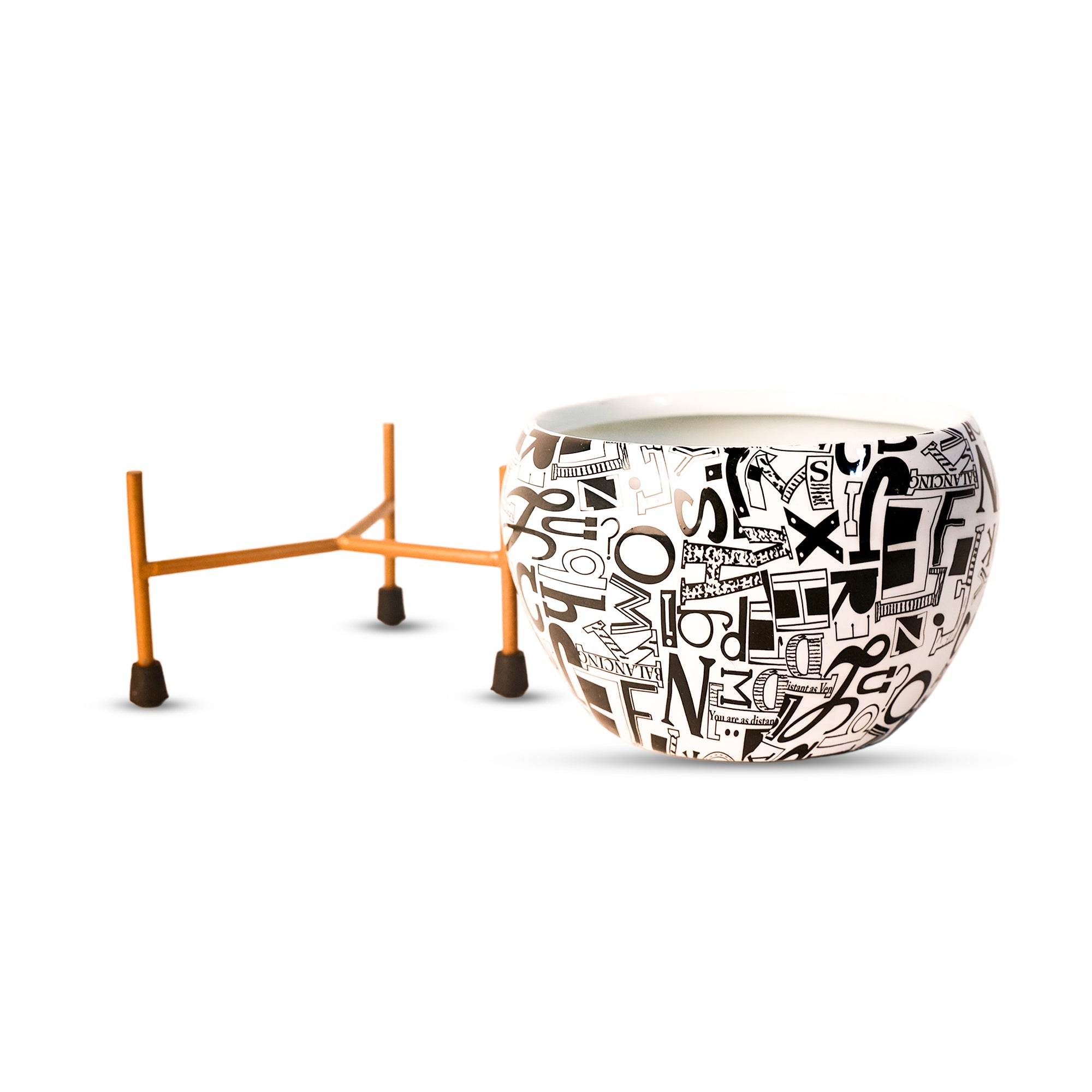 Indoor Metal decor Vase/Planter- White & Black Set of 2