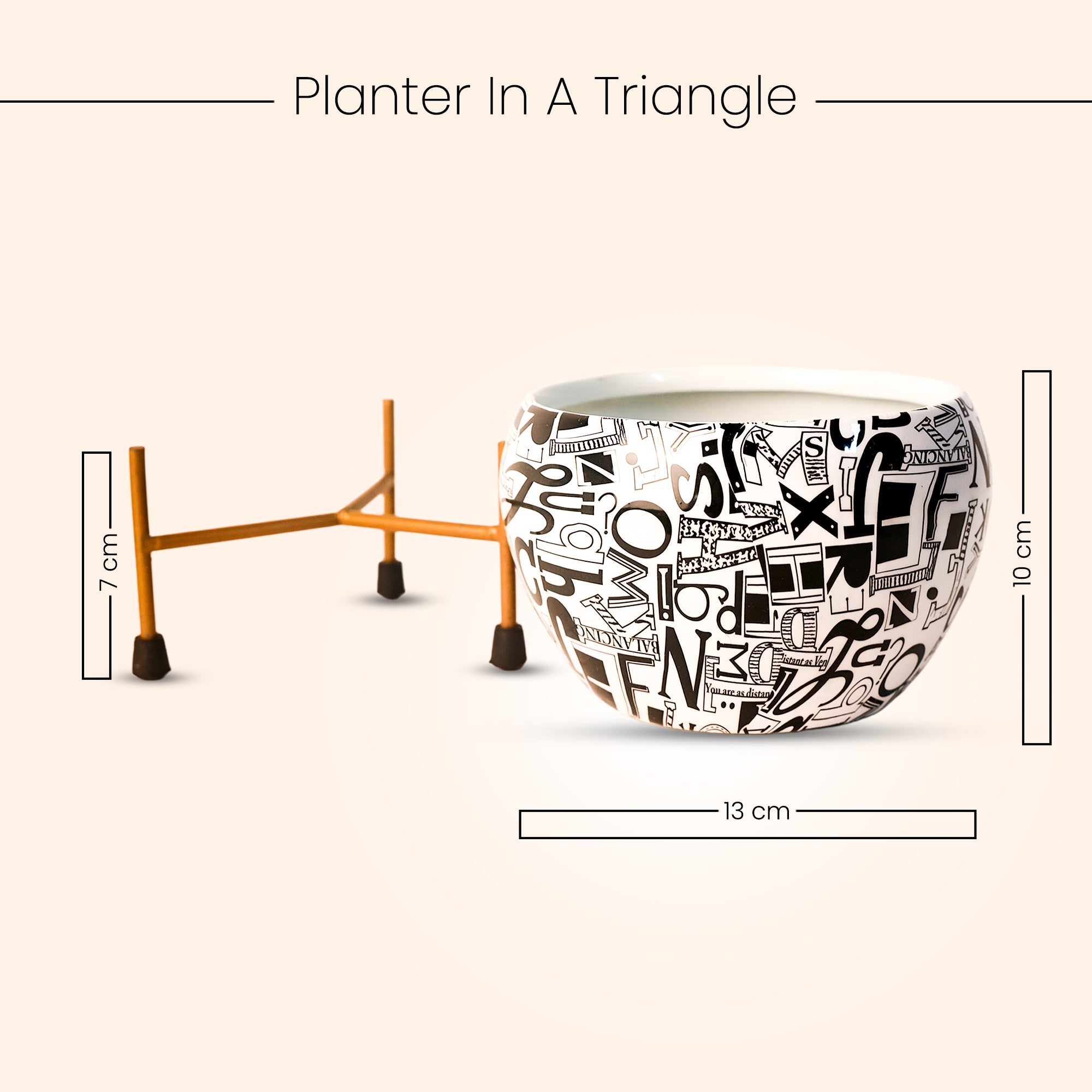 Indoor Metal decor Vase/Planter- White & Black