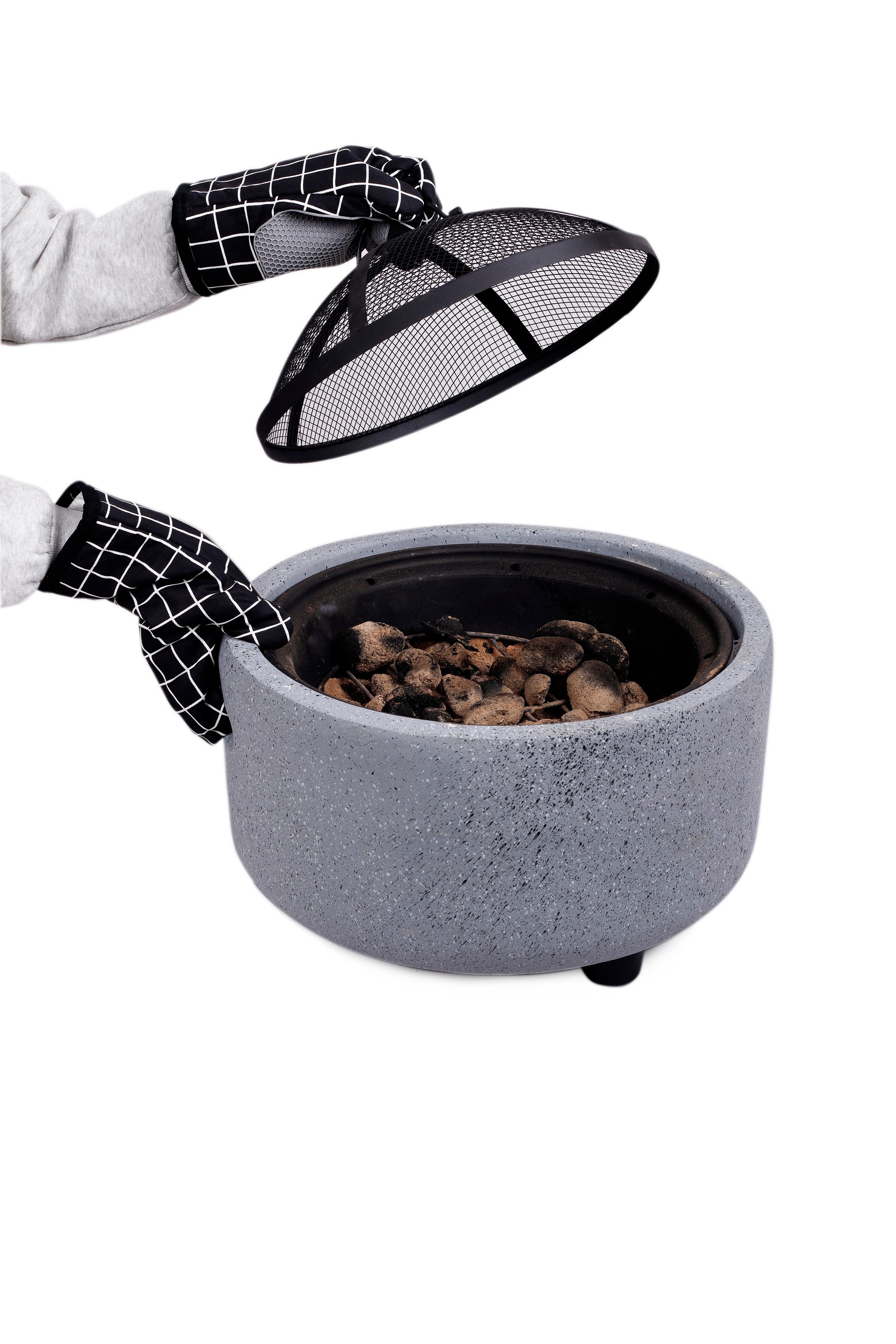 2-in-1 Fire Pit Charcoal Barbeque