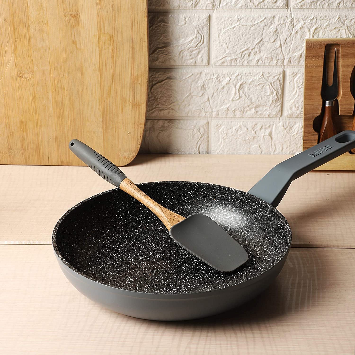 Haden Baking Combo of Non Stick Roast Pan, 12 Inch Stainless Steel Mono Whisk with Silicone Large Spatula - pengessentials