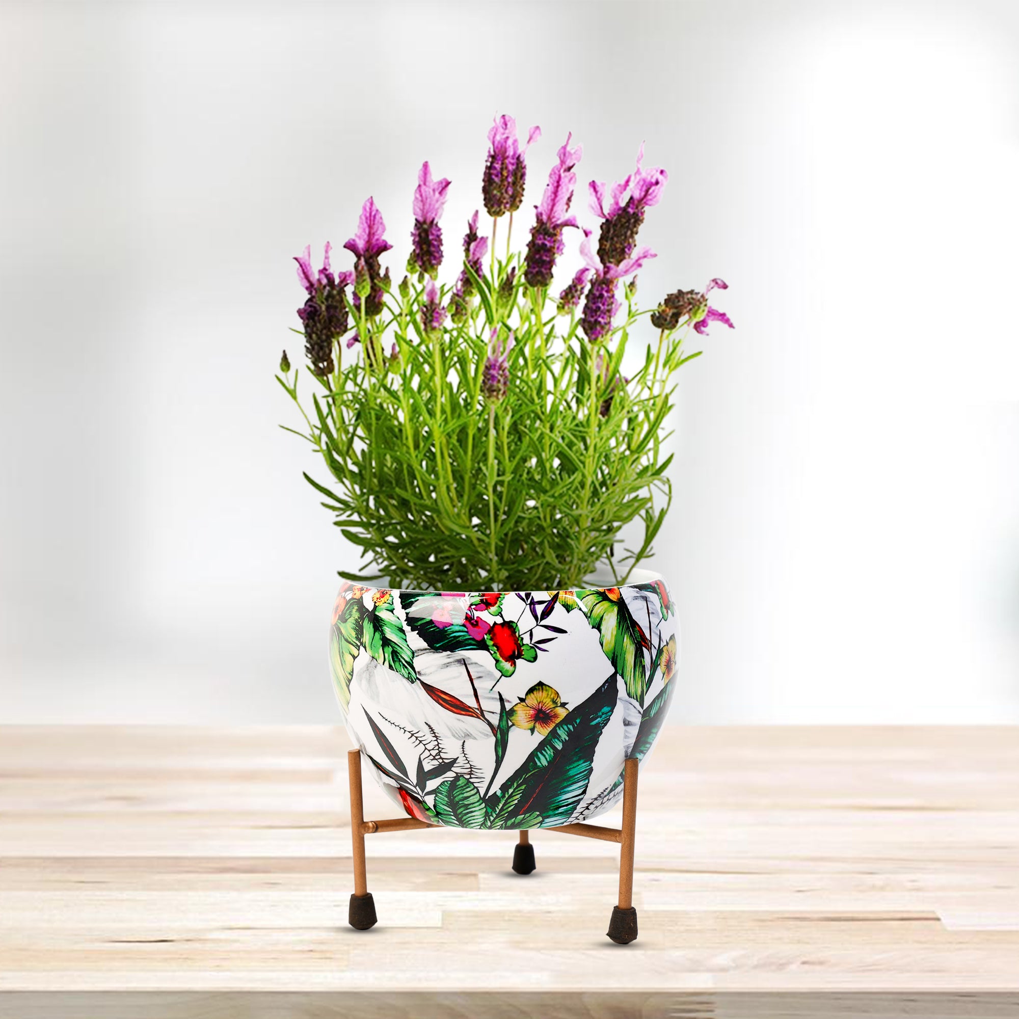 Indoor Metal decor Vase/Planter- White & Green